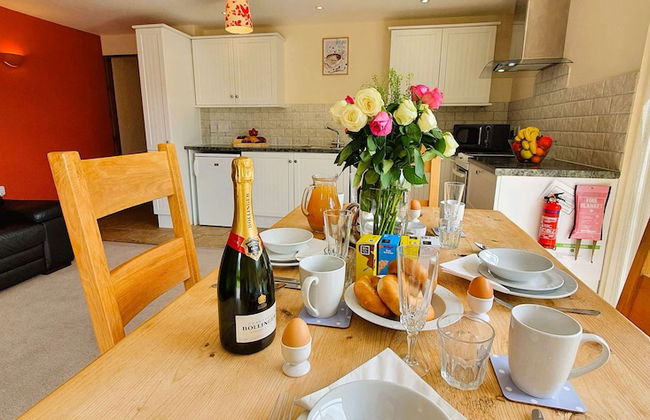 The Victorian Barn self catering holidays with pool & hot tubs - Photo 72