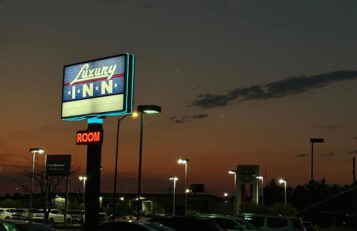 Luxury Inn - Foto 16