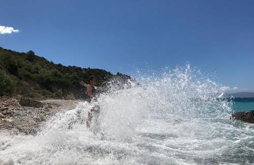 Spacious 1 bedroom apartment 2 km to Pessada beach - Photo 6