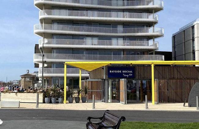 Worthing Beach 180 - 2 bed Seafront With Parking - Foto 35