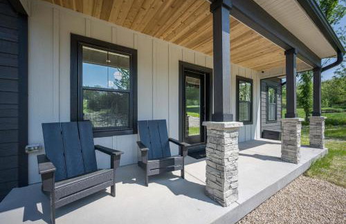 Galena Spring Escape - Hot Tub & Cozy Nights - Foto 39