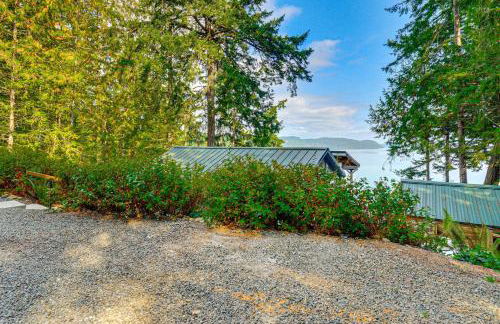 Outdoor Kitchen and Canal Views Cabin in Quilcene! - Foto 29