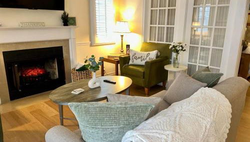 Peaceful Oasis steps from Mohegan Sun - Foto 2