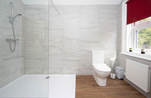 Cosy 3 Bedroom House - Private & Central - Ultra WiFi - Foto 41