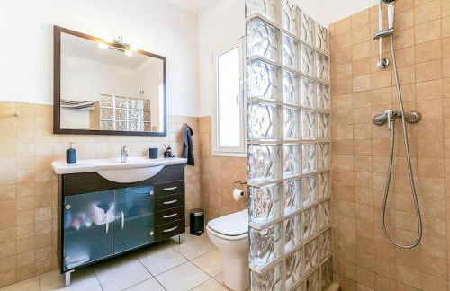 88-Exclusive Villa with Private Pool in Mijas, Malaga - Photo 35