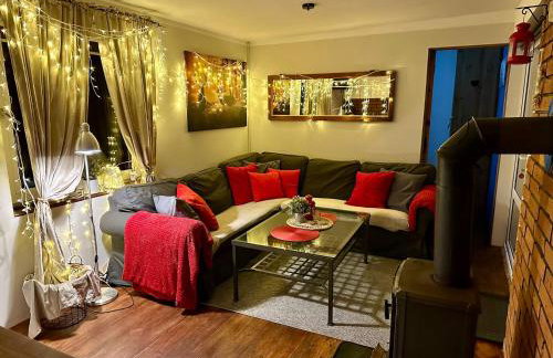 Domek Uroczy Golubie ,niedaleko stoku Koszałkowo ,balia,sauna,kominek,ognisko - Foto 19