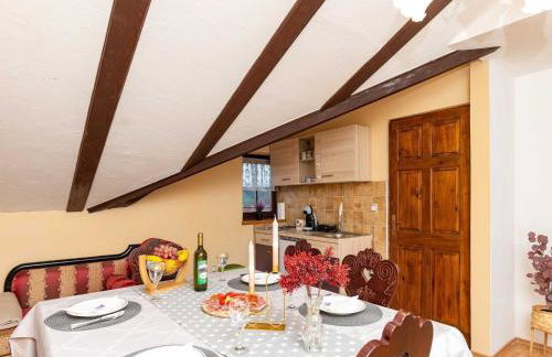 Holiday home with hot tube and 1 room - Photo 9