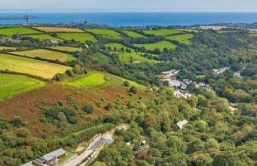 4 Bed Villa Sleeps 8 -private Terrace-free Parking - Foto 27