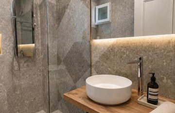 Euphoria Suites and Studios - Photo 27