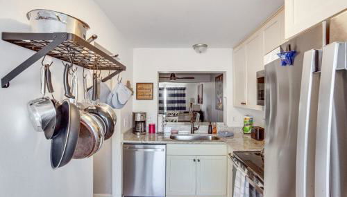 Harbor Island Condo with Pool Access Walk to Beach! - Foto 4