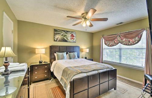 Hampton Home with Fireplace and Close to Beaches! - Foto 17