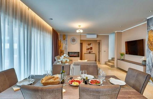 Amazing Home In Trget With Kitchen - Foto 18