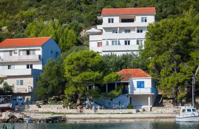 Apartments Bruna Lastovo-standard One Bedroom Apartment With Balcony and Sea View-crveni - Foto 5