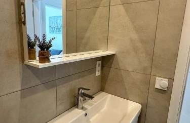 MK Apartments - Photo 20