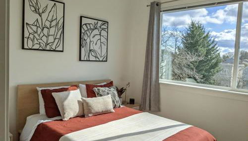 A premier smart condo with parking - Foto 2