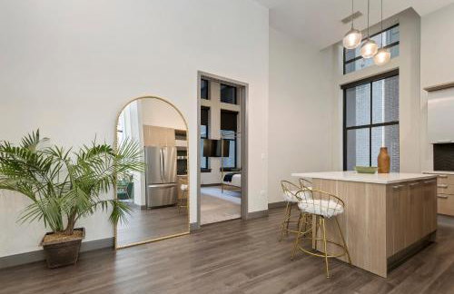 Experience Downtown Chicago at Millennium - Luxury Apartments in The Loop - Photo 69