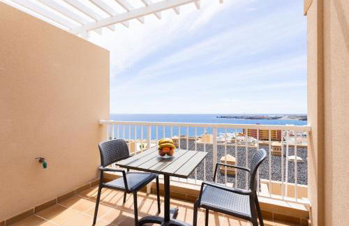 Home2Book Amazing Sea Views & Terrace, El Porís - Foto 1