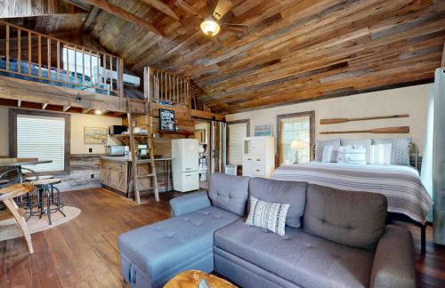 Charming Garage Apartment Near Restaurants, Bars and Historic Downtown - Foto 2