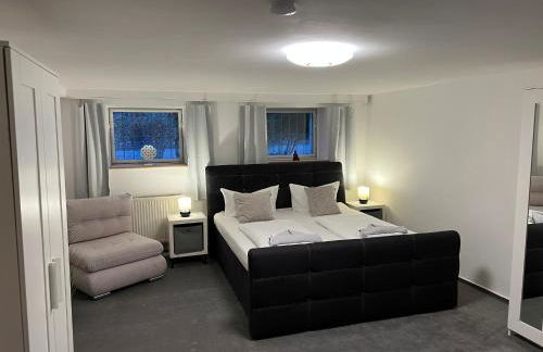 Souterrain Monteurwohnung mit Sauna und Garten - Foto 1