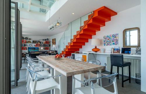 Can Ema, villa moderna con piscina frente al mar - Photo 4