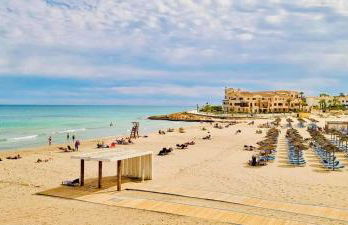 Casa Beth Villamartin 2 Bedroom/ 2 Bathroom with Pool - Photo 20