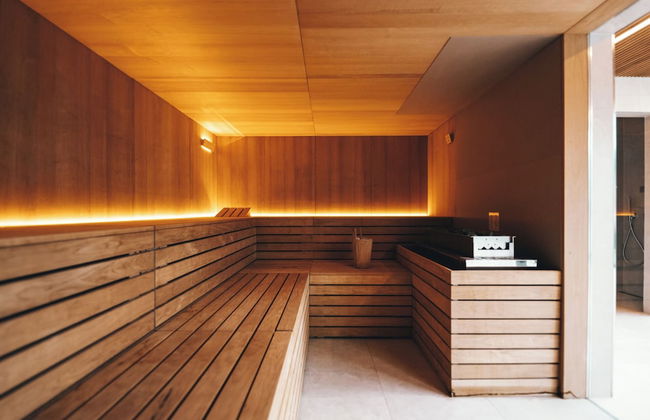 Stylish Luxurious Apt w Pool & Gym ID214 - Foto 35