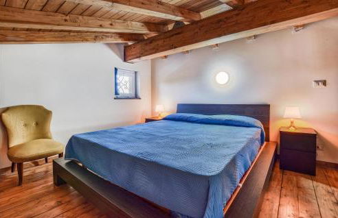 Amazing Home In Castiglione Di S - Foto 7