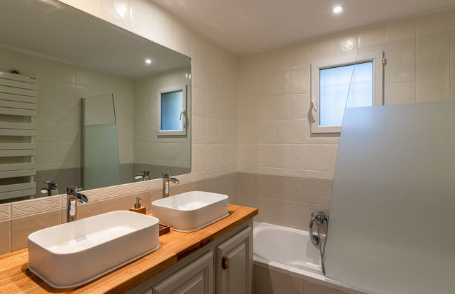 7 bedroom House in Zonza with private pool and garden - Photo 28