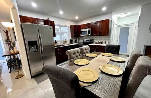 Comfortable House near Downtown & Airport Miami - Foto 17