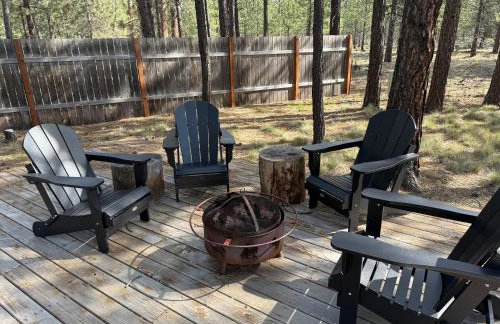 Juniper & Pine - Barrel Sauna and Hot Tub - Sisters, Oregon - Photo 41
