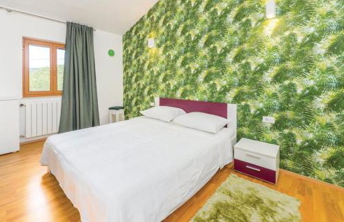 Holiday home in Šušnjevica with swimming pool - Photo 21