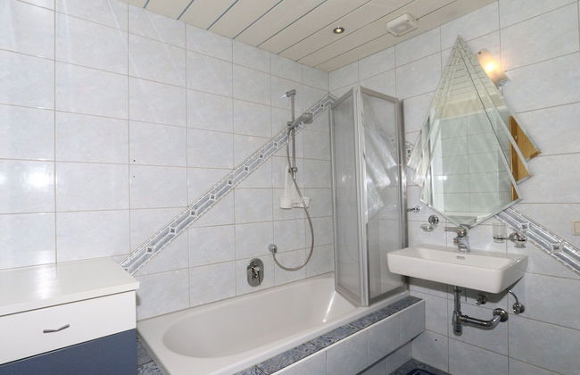 Chalet in Mayrhofen Near Ski Slopes - Foto 9