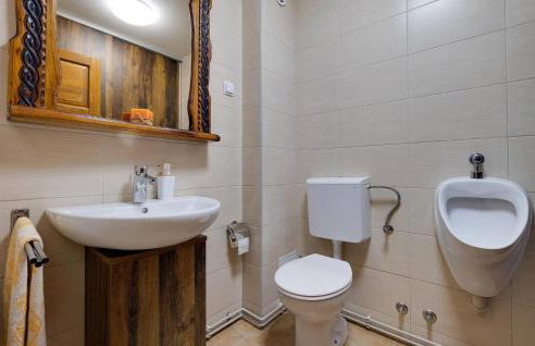 Gorgeous Home In Jakovlje With Sauna - Foto 31