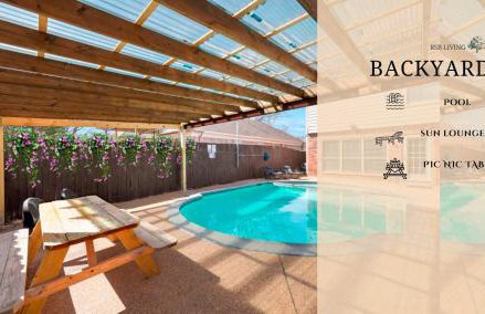 Spacious 5BR 2,5BA Holiday Home with Poo - Foto 2