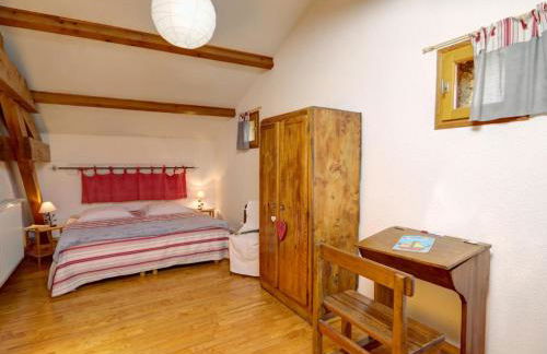 Gîte rustique 6 pers avec cheminée et grand jardin, animaux acceptés - FR-1-496-61 - Foto 16