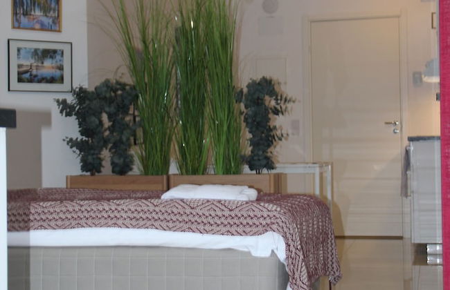 Staylong Hotel - Photo 19