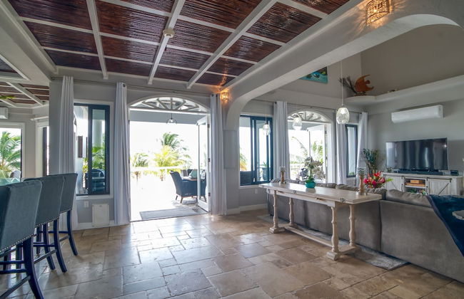 Kairos Villa - Luxury Ocean Front - Foto 22