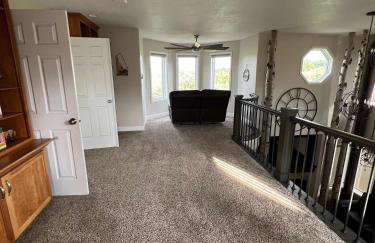 King Home- Mountain Oasis Pool & Views - Foto 21