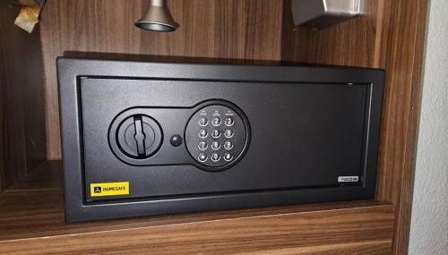 Studio village naturiste vue sur port nature 7 - Foto 3, wardrobe