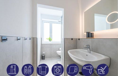 Captain's Nest - Stilvoll und modern, zentral in Hafennähe, inkl 2 Parkmöglichkeiten, 4 Schlafbereiche, 2 WCs, Arbeitsplatz, kleiner Balkon - Foto 8