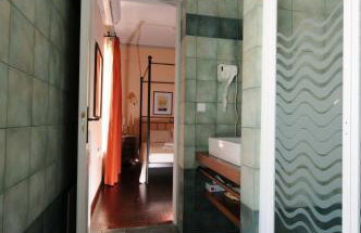 Metohi Georgila - Foto 66