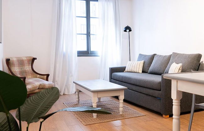 Moreno 820 by DOT Suites - Photo 32