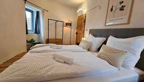 YFB l 500 Jahre alter Stadtmauerturm - Foto 5, towels, wardrobe