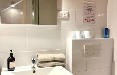 Studio Chalucet - close to train station - Foto 13