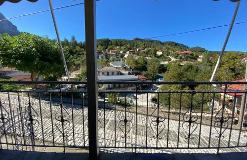 Sofia’s House - Photo 2