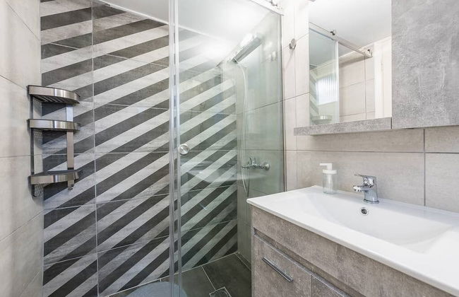 Vibrant Cozy Flat Near the Metro - Foto 13