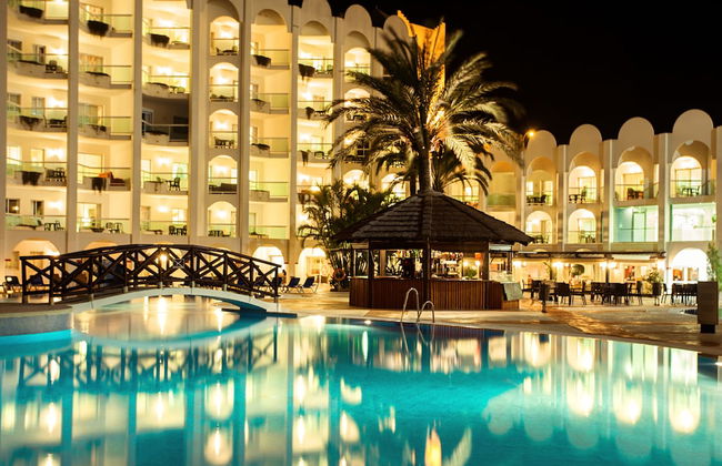 Ona Marinas de Nerja Spa Resort - Photo 45