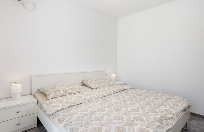 Villa Mira - Photo 29