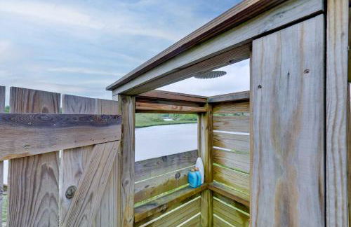Cozy Narragansett Cottage with Dock and Outdoor Shower - Photo 25