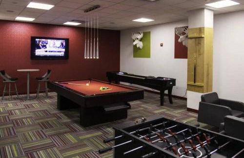 Fantastic 2 BR Apt + Den @Crystal City With Gym - Foto 6